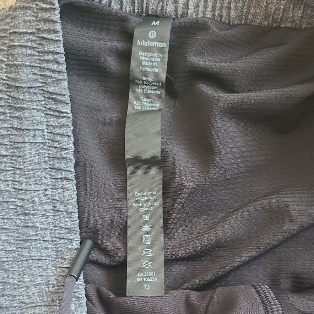 Mens (2 shorts ) lululemon Orange and Charcoal Athletic Shorts .. Men's Medium - Picture 6 of 7